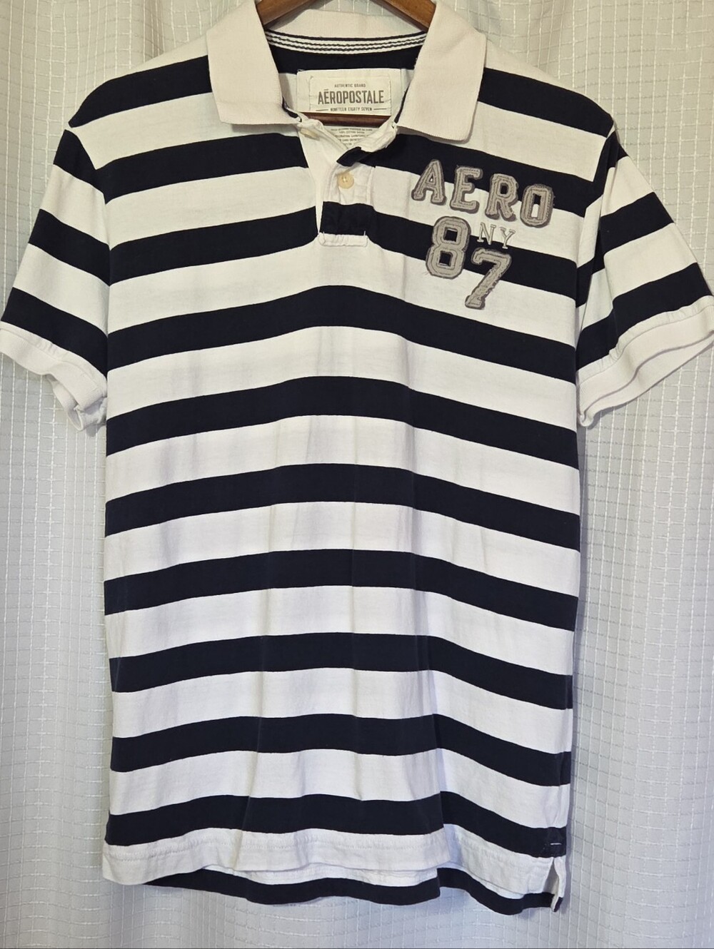 Men's Navy & White Stripe Aeropostale Polo Size L 100% Cotton Y2K
